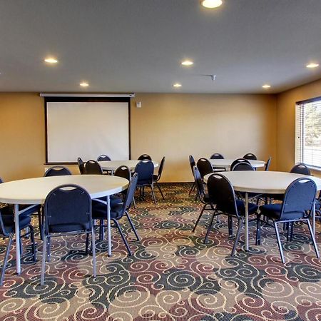Stanton Inn And Suites מראה חיצוני תמונה