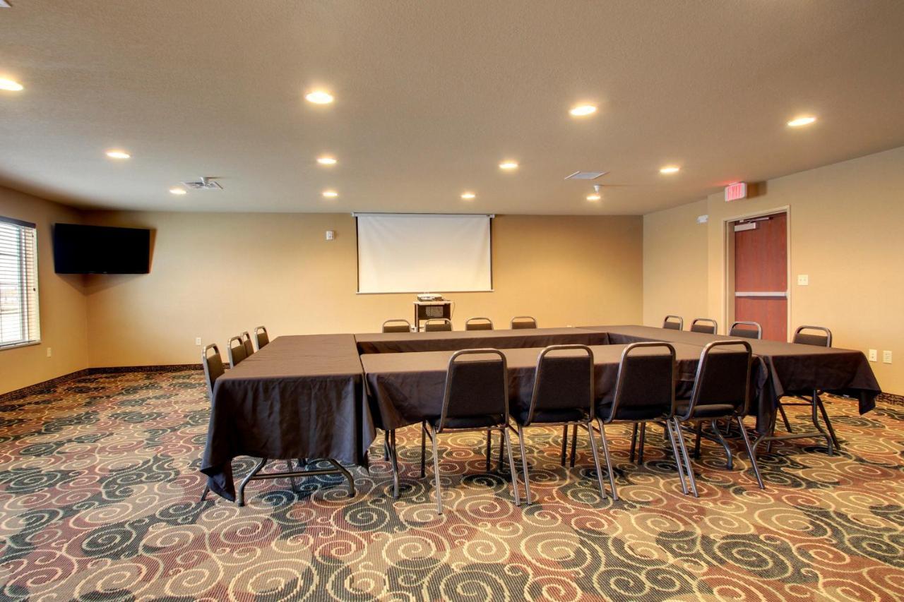 Stanton Inn And Suites מראה חיצוני תמונה